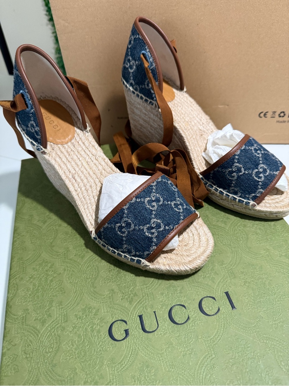 Gucci
GG Denim Denim Espadrilles - Picture 2 of 4